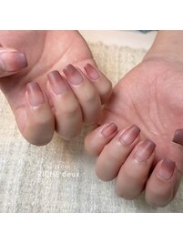 マットボルドーグラデ