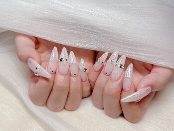 ニケロランシジュ(Nike L'orange)の写真/【コンプレックス解消!】深爪★爪の形★フォルム★自然な長さ出し!!補強もお任せ!!爪を綺麗に魅せる♪