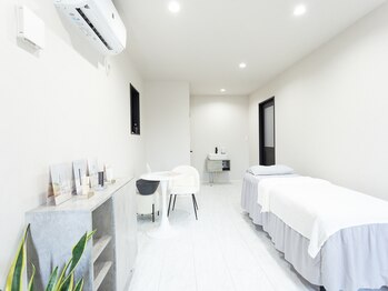 LUME【ルメ】【8/3 NEW OPEN（予定）】の写真/鏡を見るたび気分が上がる♪貸切空間で叶える、大人のためのアイラッシュ。初めての方にもおすすめです◎
