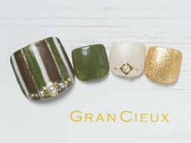スモーキーストライプフット