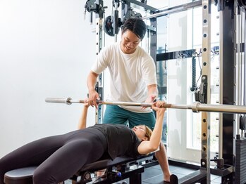 クロップジム(QOLUP GYM)の写真/【初心者でも通いやすいジム】会員様の９割がジム初めて！わからない人
大歓迎のジムです！