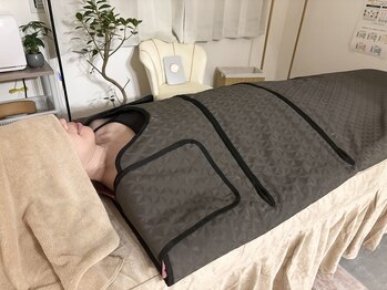 リコメンス(Recommence)/岩盤マットで発汗デトックス！