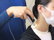 さとう鍼灸接骨院≪肩こり/マッサージ/整体/骨盤矯正≫の雰囲気(痛みの深層部まで届く特殊電気ハイボルトでスッキリ軽い身体に!)