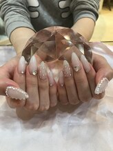 エスフィーネイルサロン ブリーユ(Esfy nailsalon Brille)/ホワイトネイル