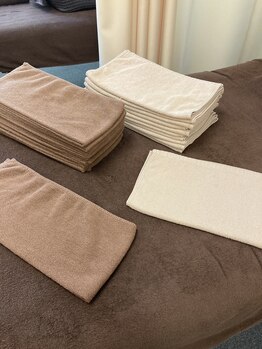 手もみ家/マッサージ、もみほぐし、足つぼ