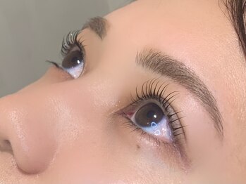 ネオリーブ エクラ 上野御徒町店(Neolive eclat)/眉Wax+パリジェンヌ