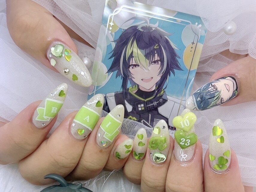 ネイルチップ作品集 ネイルチップ ワンホン ドット ビジュー 蝶々 2025