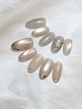 ネイルサロン イズ(NAIL SALON iS)の写真/【2週間の無料保証】トレンドに合わせた“大人可愛い”モテカワネイルをご提案♪21時迄営業!