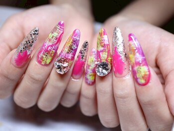 サロン ド ワカ(Salon de WAKA)/