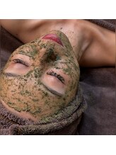 シュカ(Shuka)/ハーブピーリング