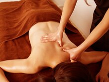 シュプロス(SPROSS)/高品質アロマリンパマッサージ