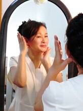 リッツ(RITZ)/施術室【化粧台】