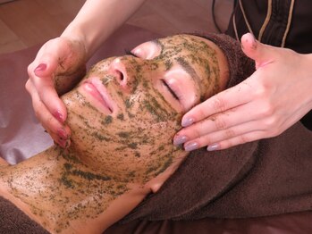 リノア(Linoa)/REVI陶肌トリートメント