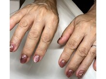 ラヴィネイル(La Vie Nail)/くすみカラー/ミラー/秋ネイル