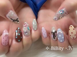 ドットネイルたち♪