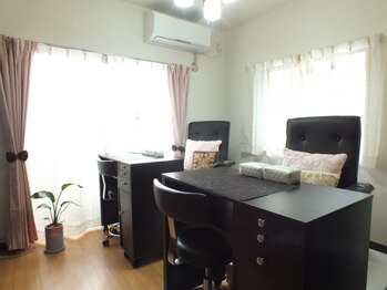 ネイルレア (Nail LeA)