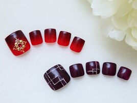 上￥10800/下￥9200