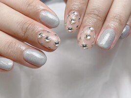 ビジューネイル