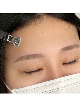 アイブロウドット 静岡店(iBROW.)/大人気!ストレート眉♪