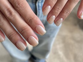 ベージュニュアンスネイル