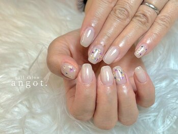 アンガット(angot.)/フワラーリースネイル