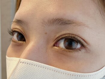 ミユハル(Miyu☆Halu)の写真/くせ毛・逆まつげも真っ直ぐに！パリジェンヌラッシュリフトでビューラーいらずの上向きまつげをキープ♪