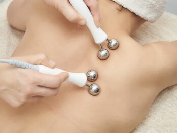 レナセール(Renacer)の写真/《元アスリートによる本格施術★》筋膜ケアやヘッドスパで、辛い首・肩こりなど日々の疲れを癒しませんか？