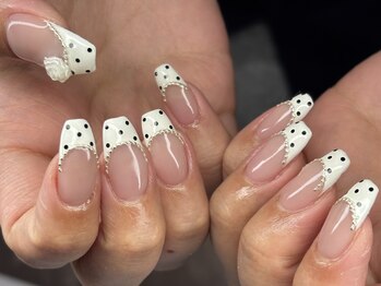 オーシャンネイル 新宿店(Ocean nail)/フレンチ×ドット