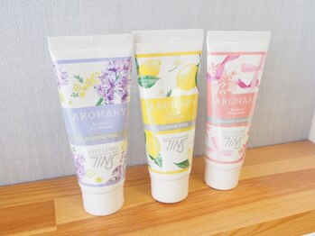08ネイル(08 nail＆school)/ハンドクリームも販売中です^ ^