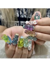 クイーンズビューティーサロン 新宿本店(Queen's beauty salon)/チップアートやり放題&つけ放題