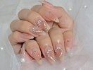 チークネイル ¥8000   