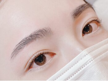 パリスガーデン(Paris Garden)の写真/眉の形で印象がガラリと変わる！自眉を生かした魅力的な"美眉"が叶う◎まつ毛パーマとのセットプランあり☆