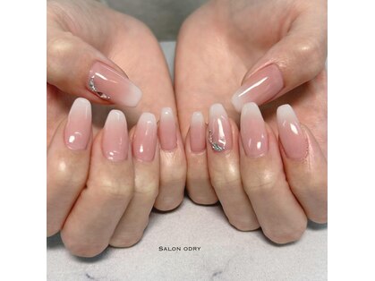 サロン オードリー 名駅店の写真