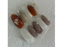 マトア ネイル(matoa nail)の雰囲気（8月マンスリーネイル 2種 カラー変更可 各5,500円）