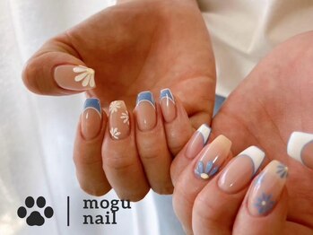 モグネイル(Mogunail)/花ネイル/フレンチネイル