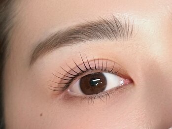 センレン(SENREN)の写真/［一人ひとりと、丁寧に向き合うサロン］骨格や目元の印象を見極め、上品で洗練されたデザインをご提案♪