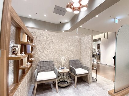 ゼノン小町 ルクアイーレ店(ZENON小町)の写真