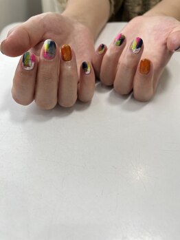 ロトリー(Lotly.)/落書きネイル