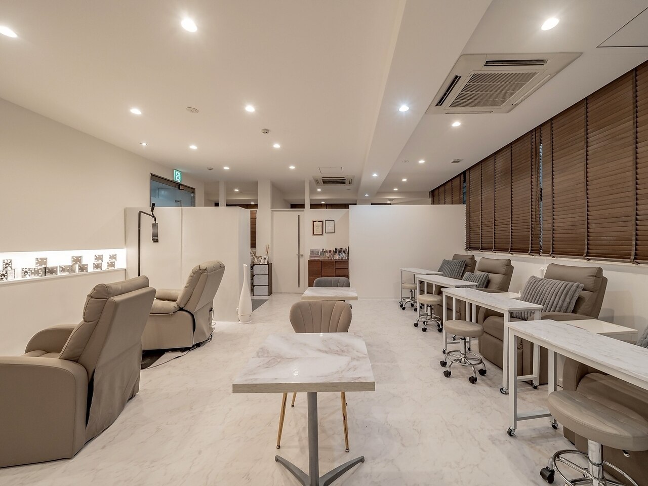 サロン ド ワカ(Salon de WAKA)｜ホットペッパービューティー