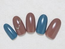 シックネイル(CHIC nail)/くすみカラー＆ミラーライン