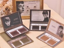 【オードリーコレクション(フラットマットブラウン)】最高品質のマツエクで史上最高の軽さと持続力を