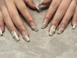 【　ホワイトネイル　】