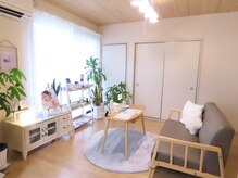 スターズ(Stars)の雰囲気（待ち合い完備！お子様、お連れ様とも一緒にご来店いただけます♪）