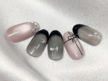 ミュゲットネイル(Muguet nail)/ブラックフレンチ
