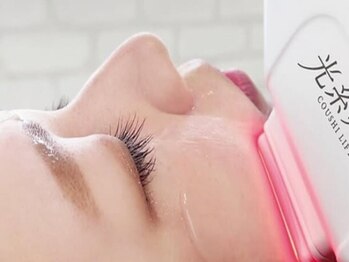 美と健康と痩身サロン マリアローズ(Maria Rose)の写真/美容の常識が変わる!【当店リピ率No.1★次世代リフト】特殊な近赤外線の温熱効果でたるみを土台から改善!