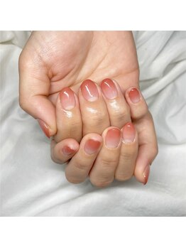 ミントリーフ バイ リート(Mint leaf by Reat)/花びらグラデーションネイル