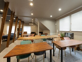 130°の癒し 山形本店/２階に研修ルーム“かっさラボ”