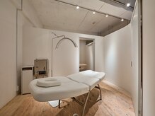 ブルーム 四条烏丸(bloom)/落ち着いた雰囲気の店内◎