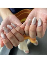 サララ(SALALA)/マグネットネイル♪