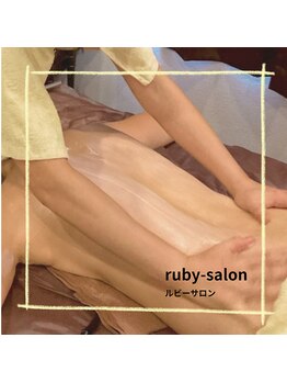 ルビーサロン(ruby-salon)の写真/ガチガチの首や肩でお悩みの方必見☆セラピストのオールハンド手技でコリをほぐして首や肩周りもスッキリ！